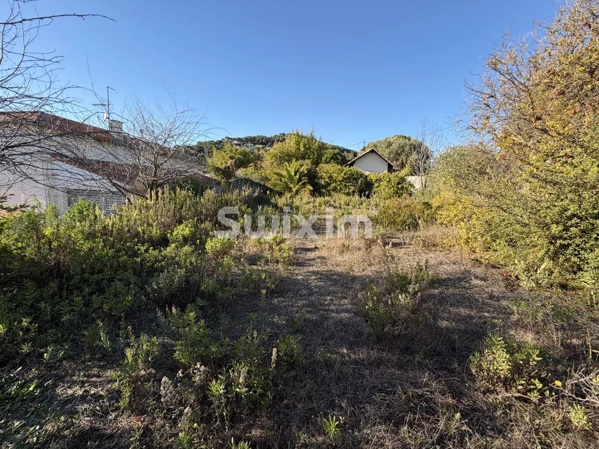 terreno edificável para venda sobre Vallauris (06220)