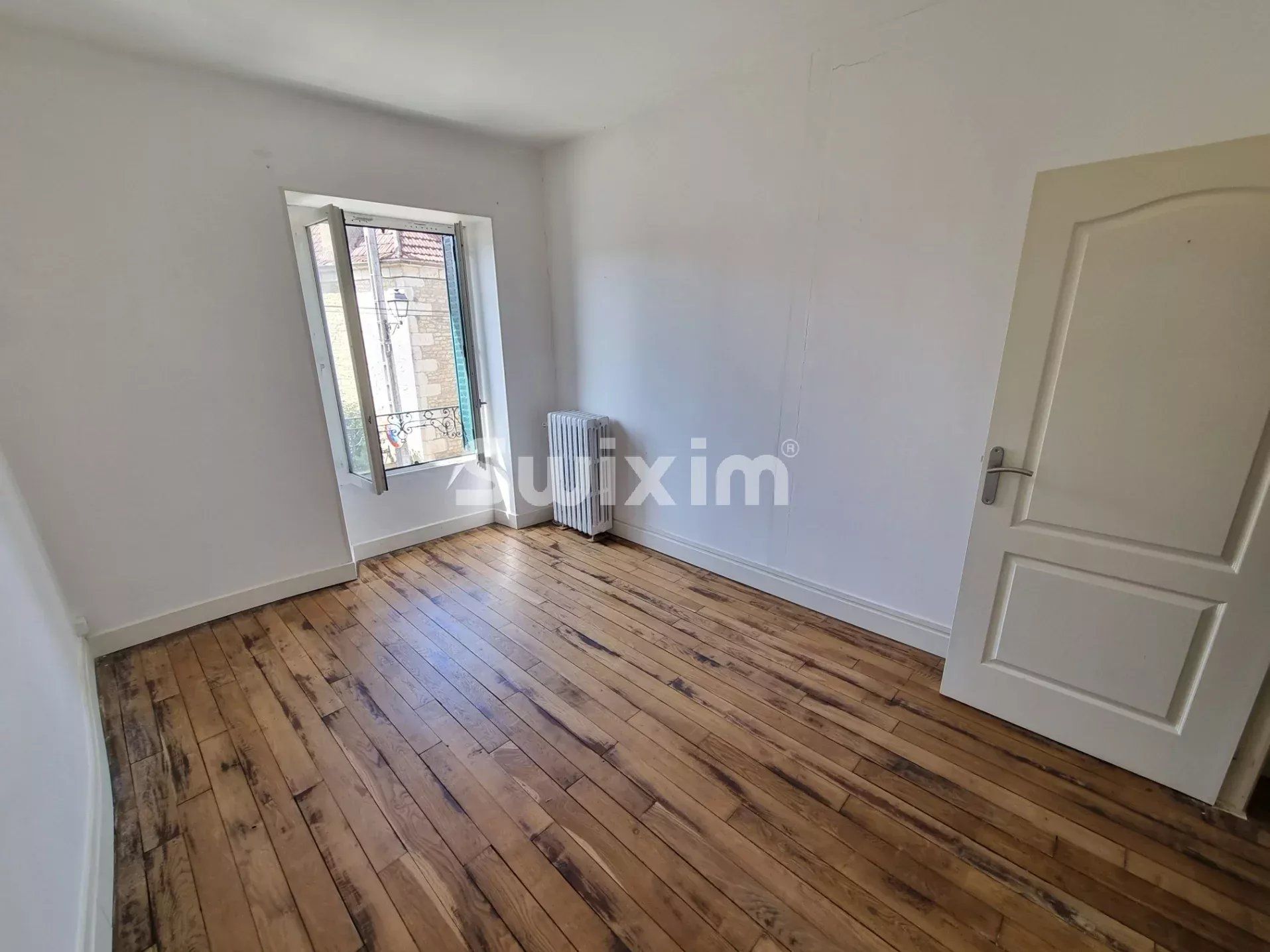 casa 5 Quartos para venda sobre Châtel-Censoir (89660)
