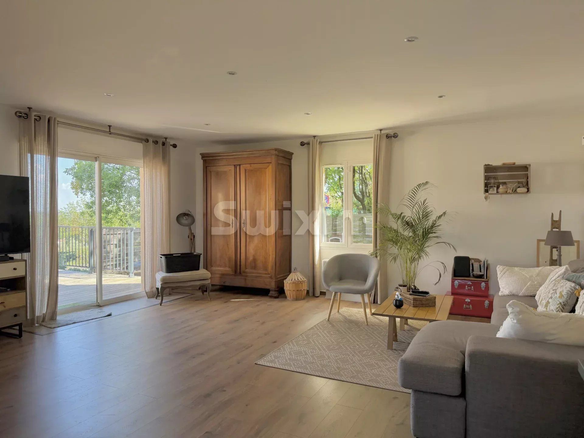 villa 7 Camere in vendita su Alès (30100)