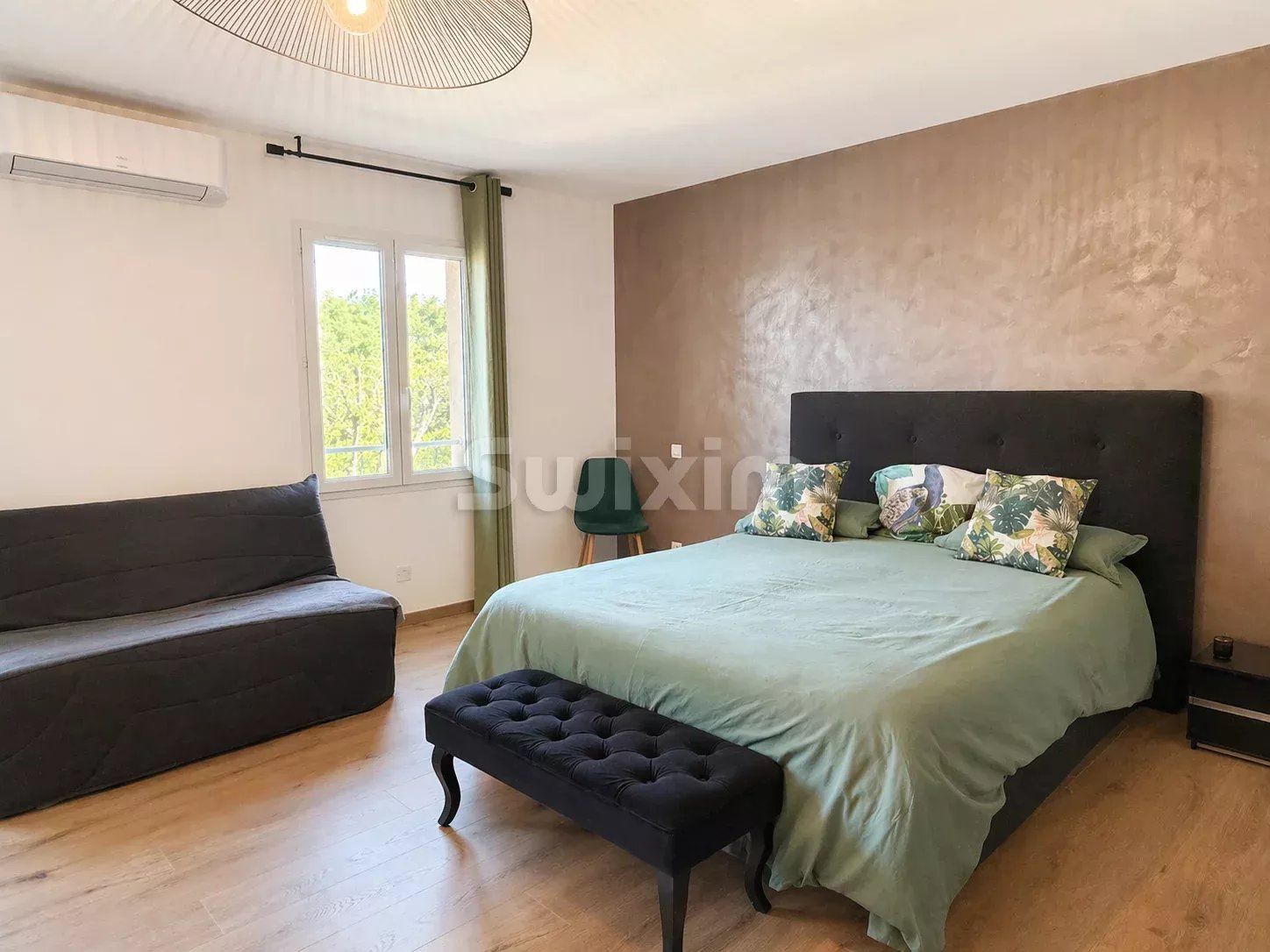 villa 7 Camere in vendita su Alès (30100)
