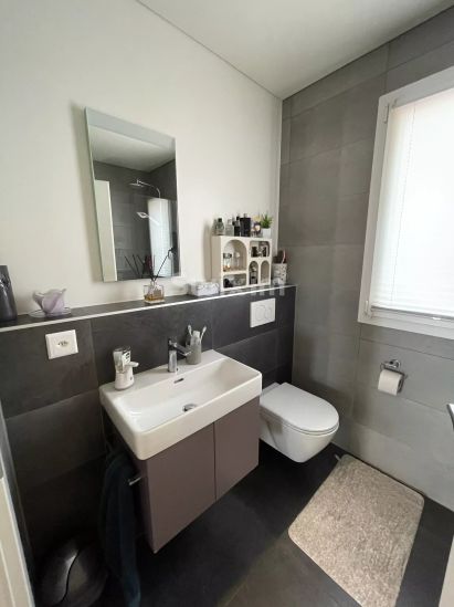 Rental House Thielle 5.5&nbsp;Rooms 155&nbsp;m²