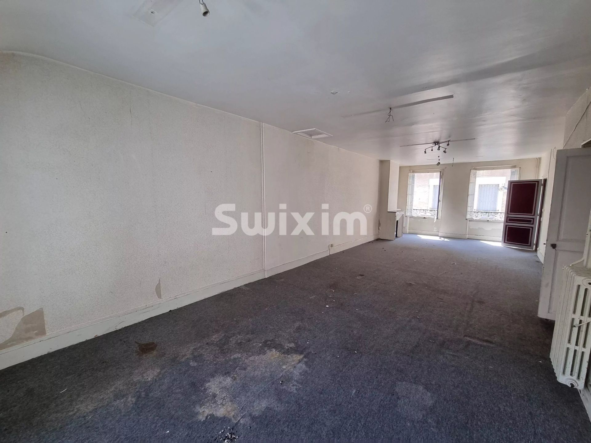 Mietshaus 9 Zimmer zum verkauf auf Clamecy (58500)