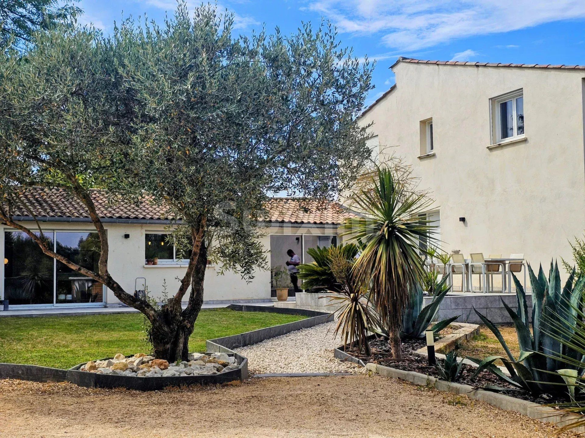 villa 5 Rooms for sale on Saint-Hilaire-de-Brethmas (30560)