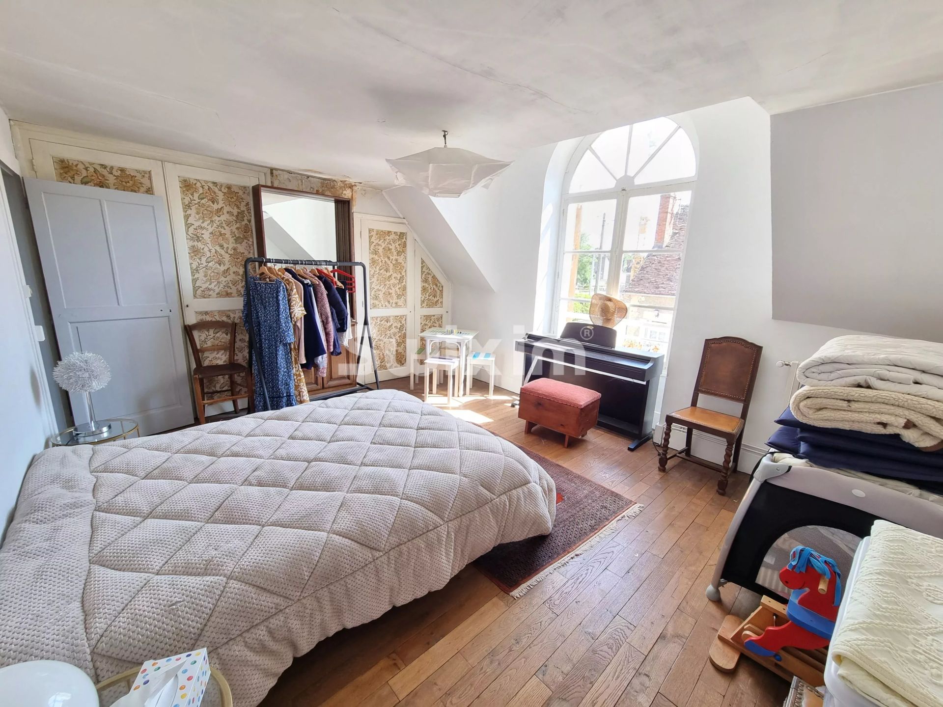 casa 6 Quartos para venda sobre Corvol-l'Orgueilleux (58460)