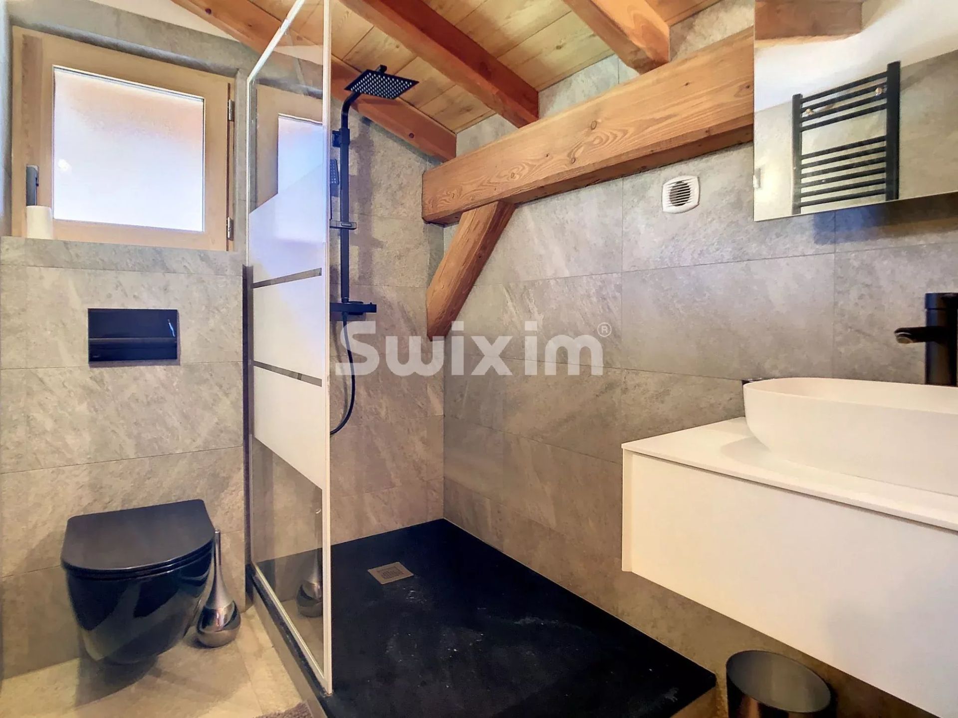 casa 6 Camere in vendita su Demi-Quartier (74120)