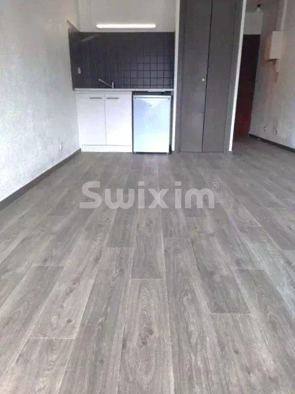 apartment 1 room for sale on Aix-les-Bains (73100)
