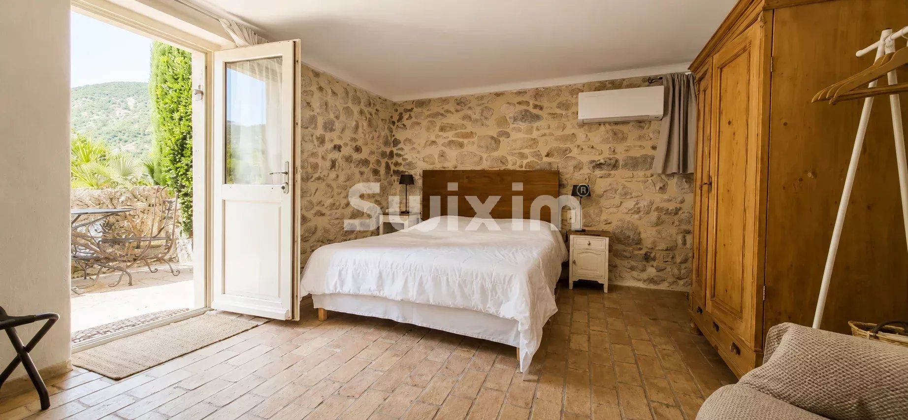 mas 12 Quartos para venda sobre Grignan (26230)