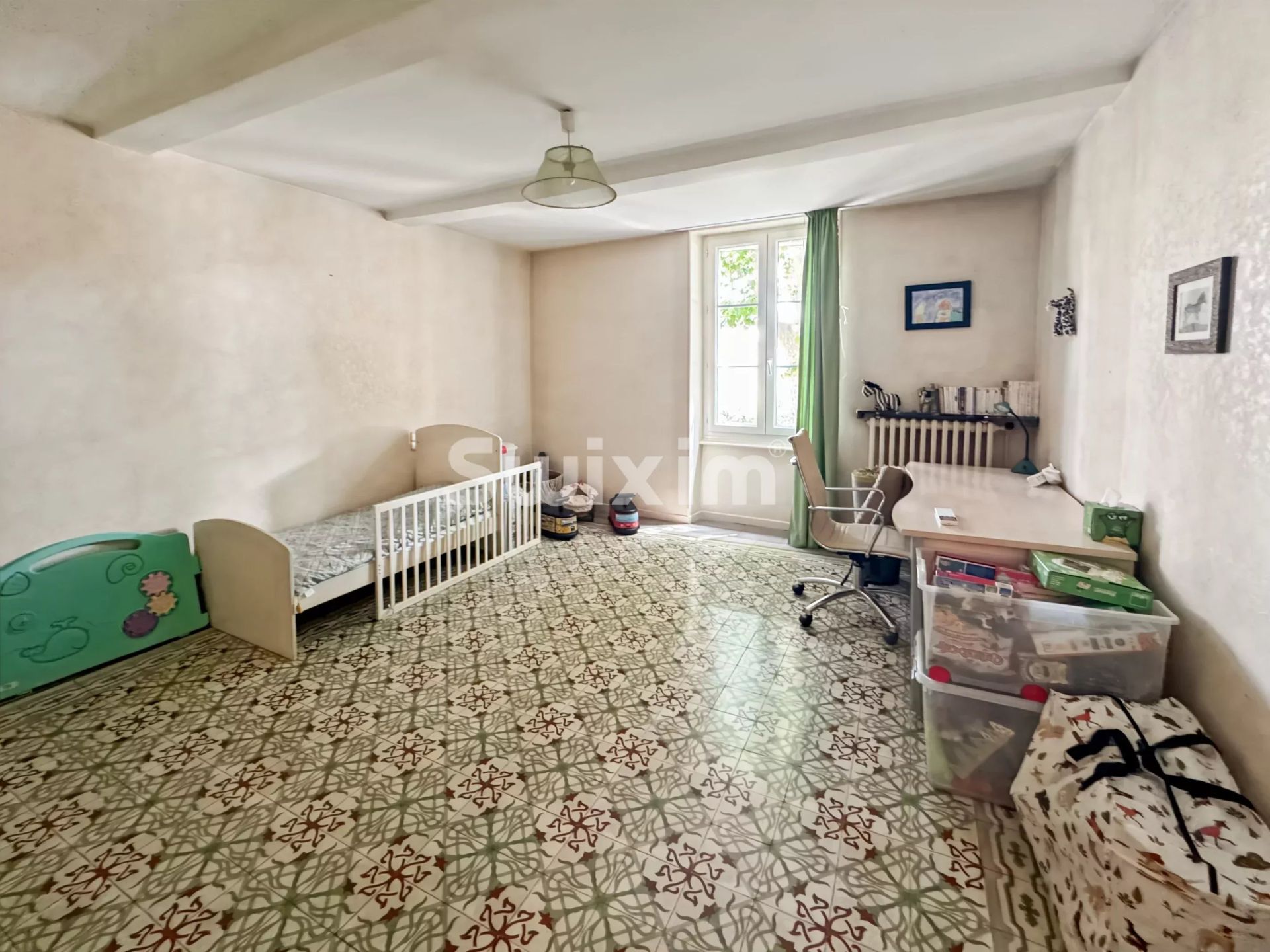 casa 9 Quartos para venda sobre Sainte-Cécile-les-Vignes (84290)