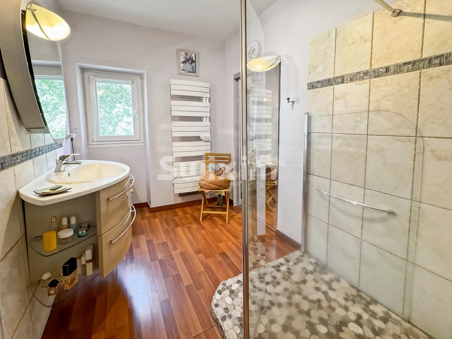 casa 9 Quartos para venda sobre Sainte-Cécile-les-Vignes (84290)