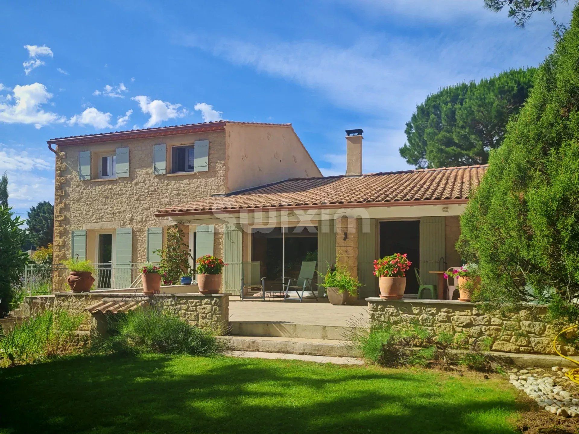 villa 8 Pièces en vente sur Vers-Pont-du-Gard (30210)