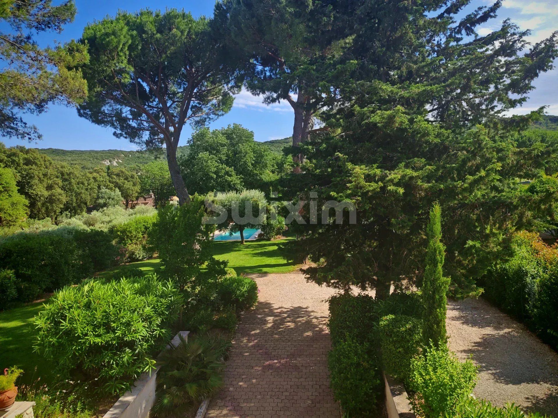 villa 8 Pièces en vente sur Vers-Pont-du-Gard (30210)