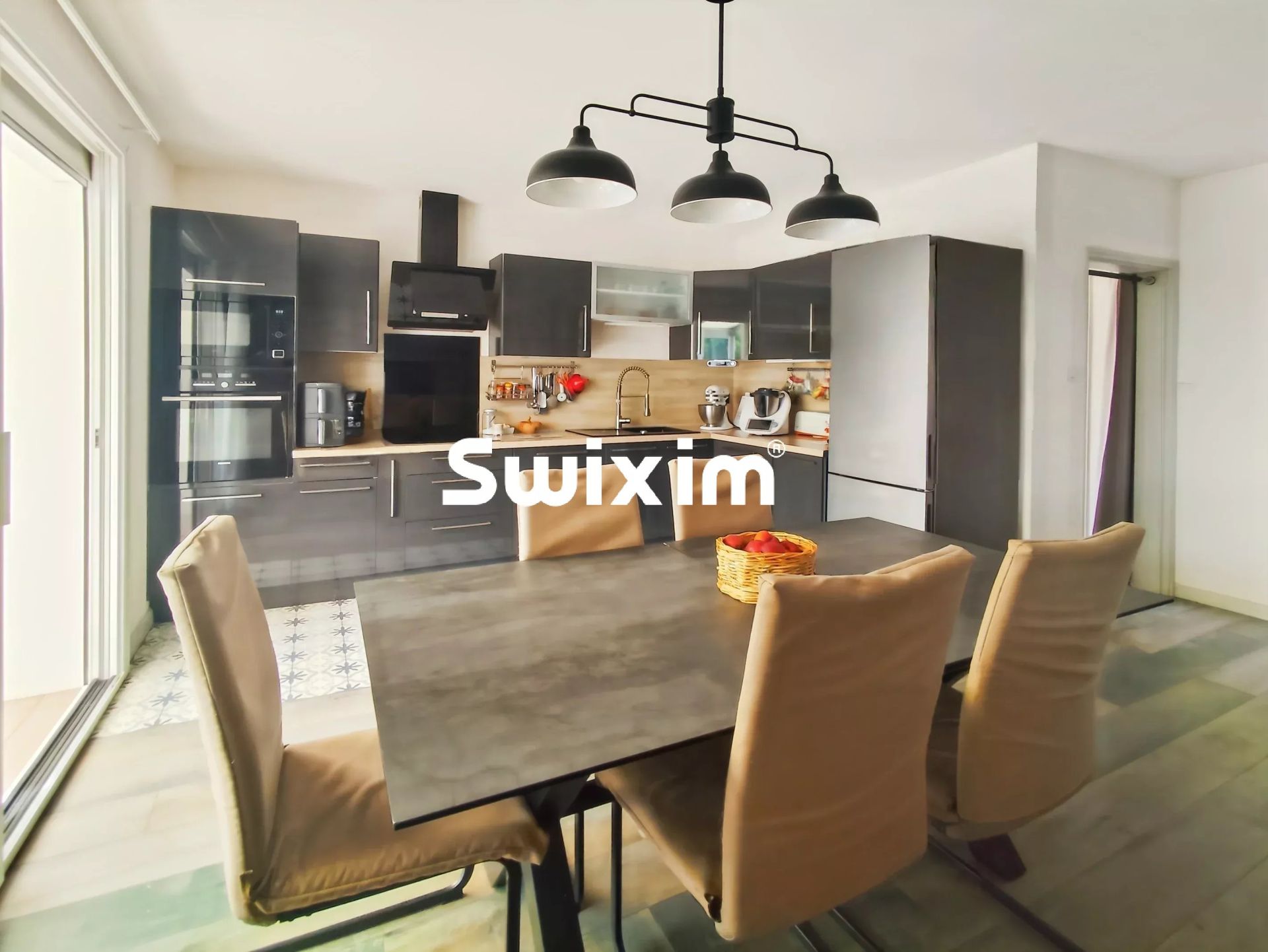 casa 5 Salas en venta en Pierrelatte (26700)