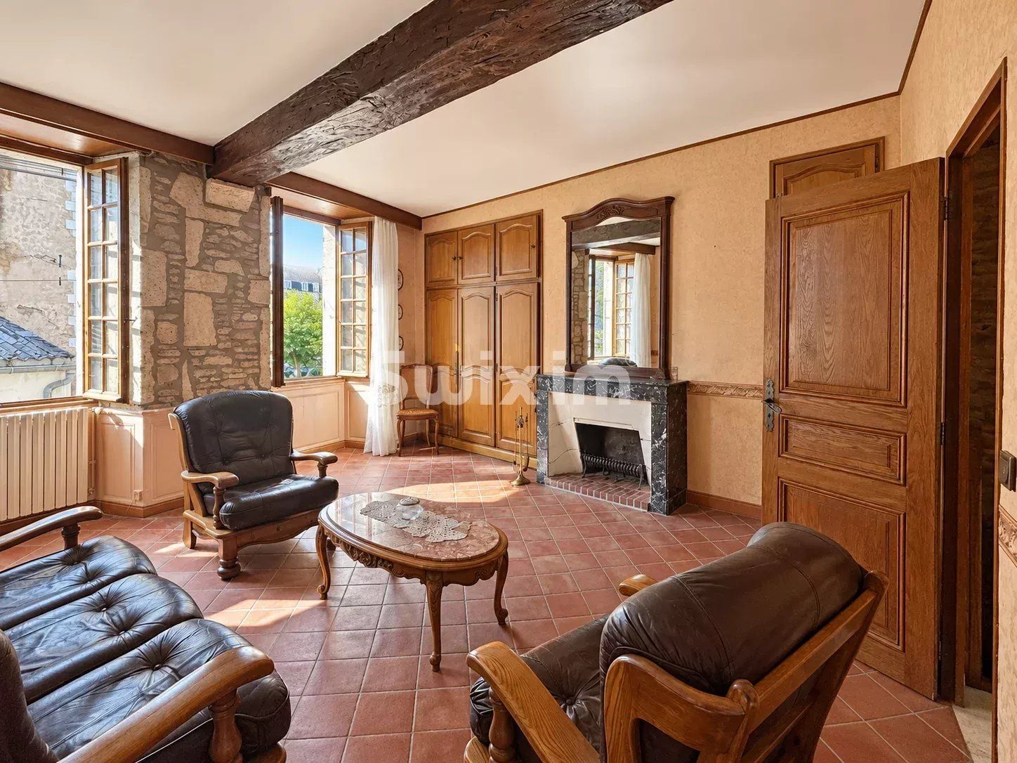 maison 12 Pièces en vente sur L'Isle-sur-Serein (89440)