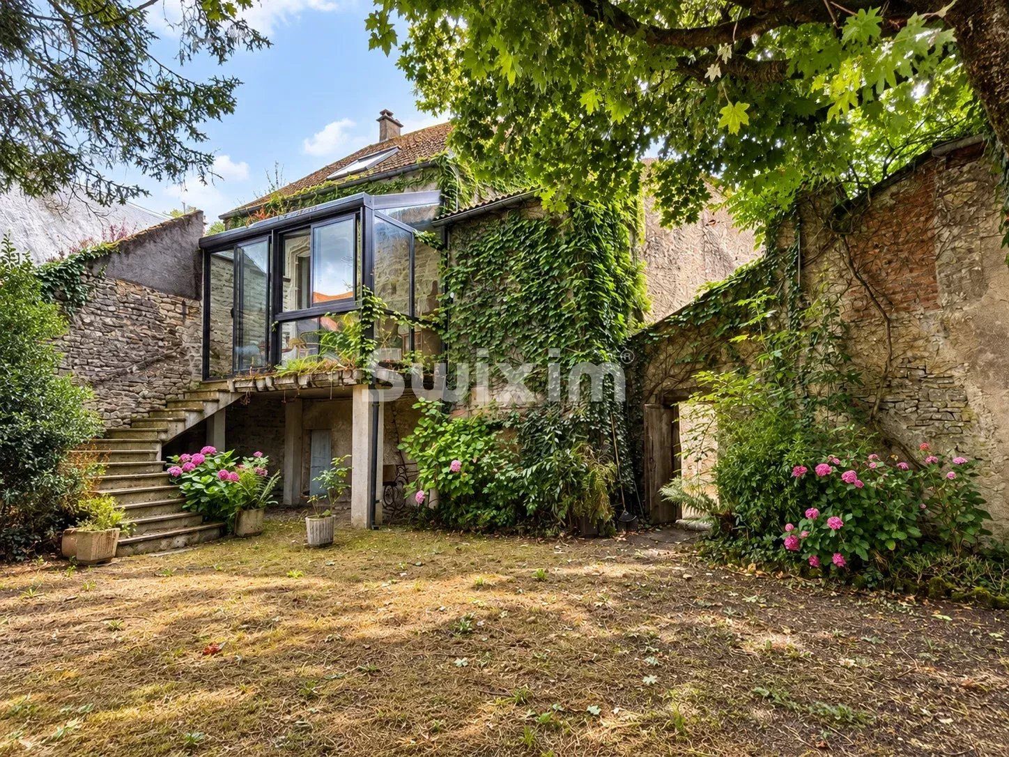 maison 12 Pièces en vente sur L'Isle-sur-Serein (89440)