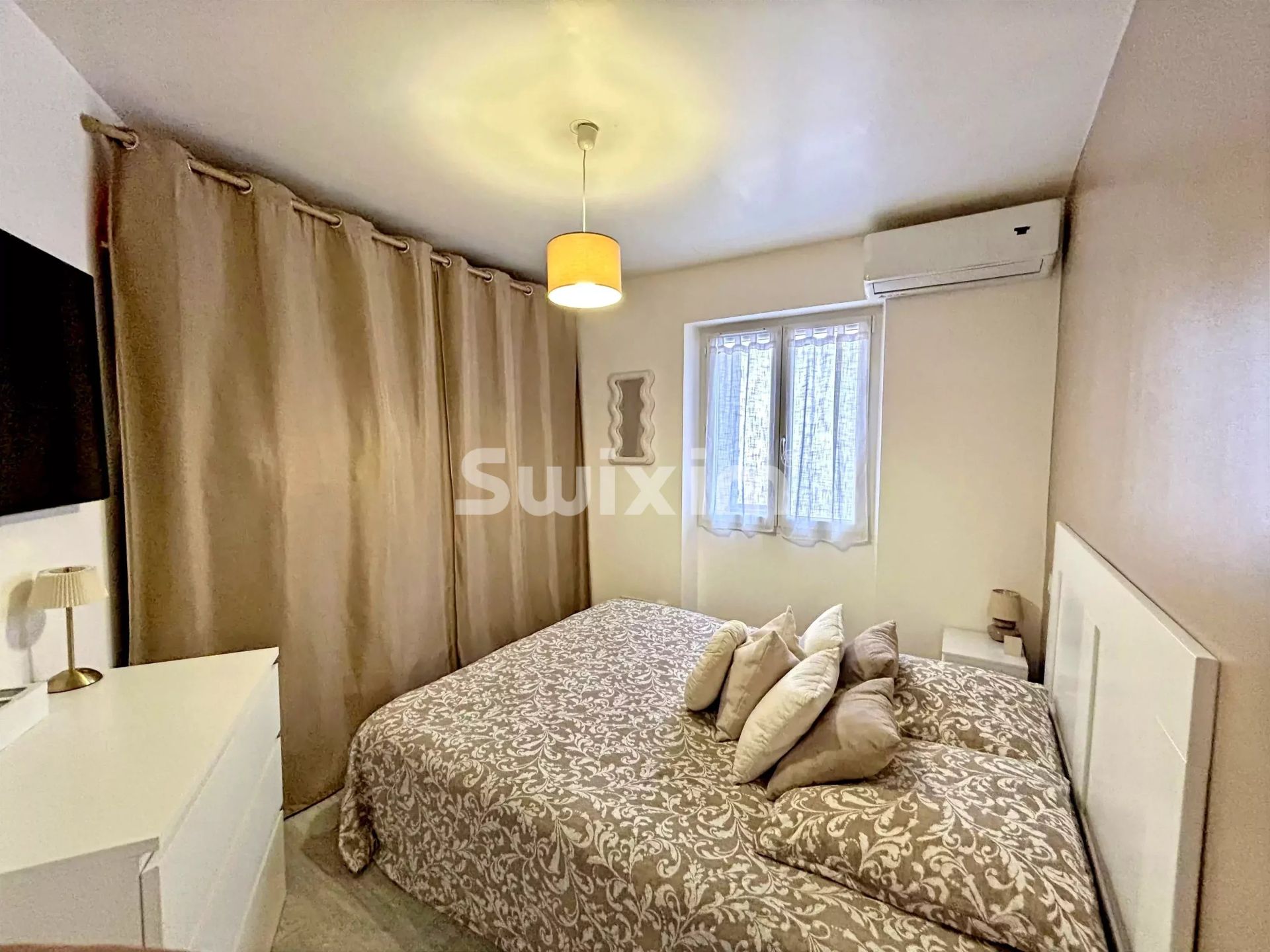 apartment 2 Rooms for sale on Les Arcs (83460)