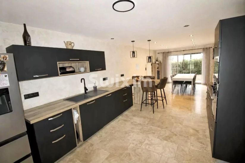 Vente Maison Le Deschaux 6&nbsp;Pièces 235&nbsp;m²