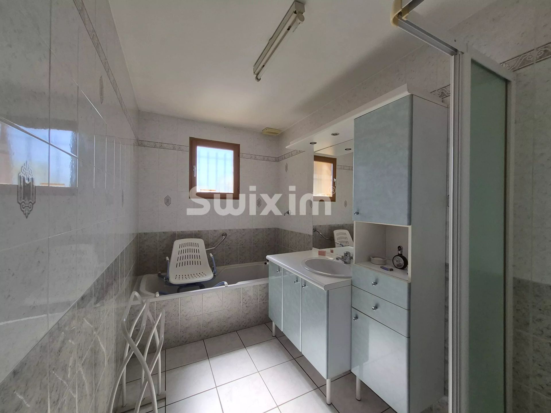 villa 6 Camere in vendita su Saint-Albain (71260)