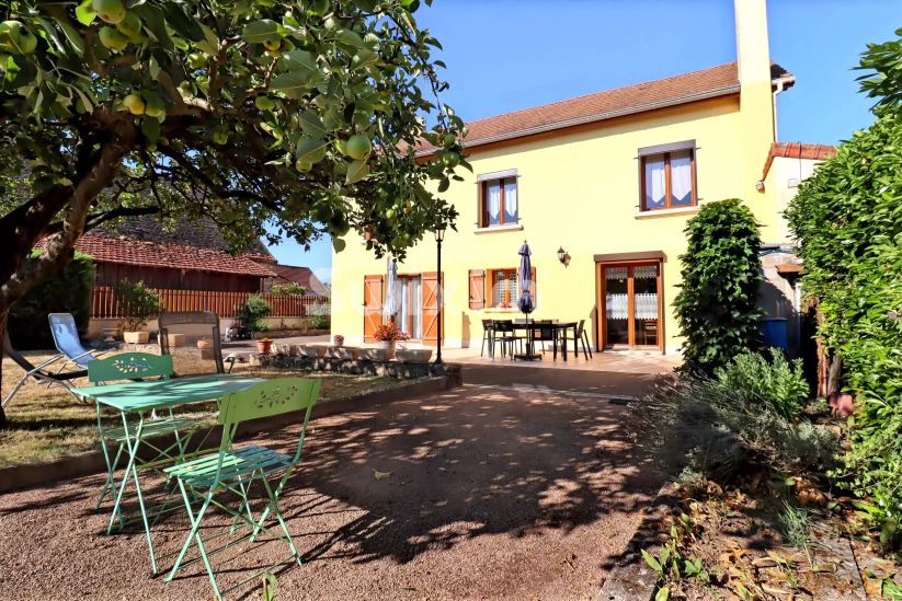 Verkauf Haus Varennes-le-Grand 7&nbsp;Zimmer 148&nbsp;m²