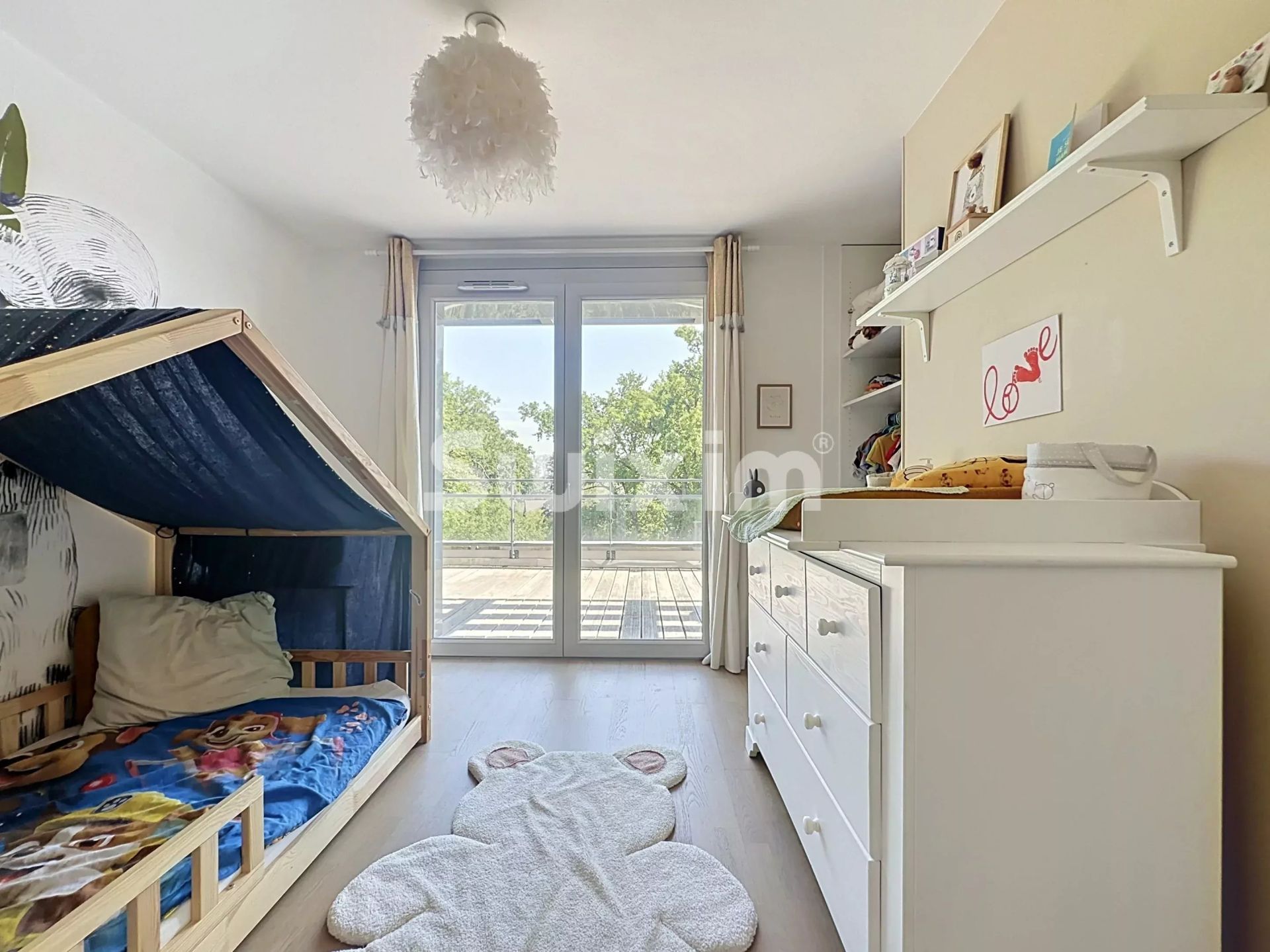 apartment 4 Rooms for rent on Prévessin-Moëns (01280)