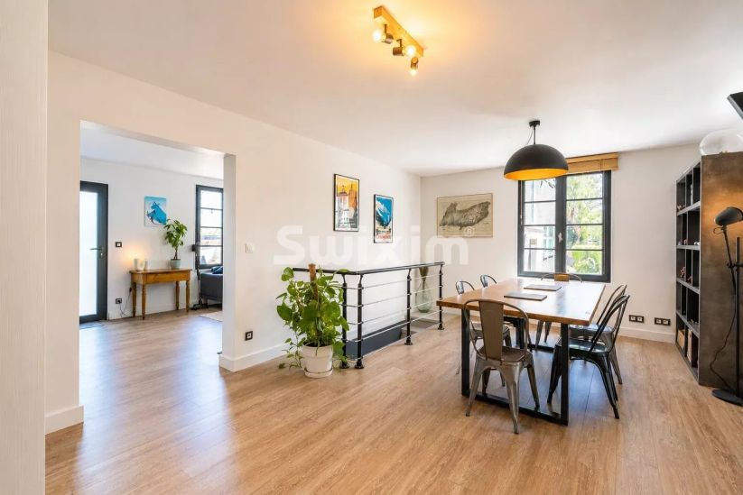 Vente Appartement Annecy 5&nbsp;Pièces 115.98&nbsp;m²