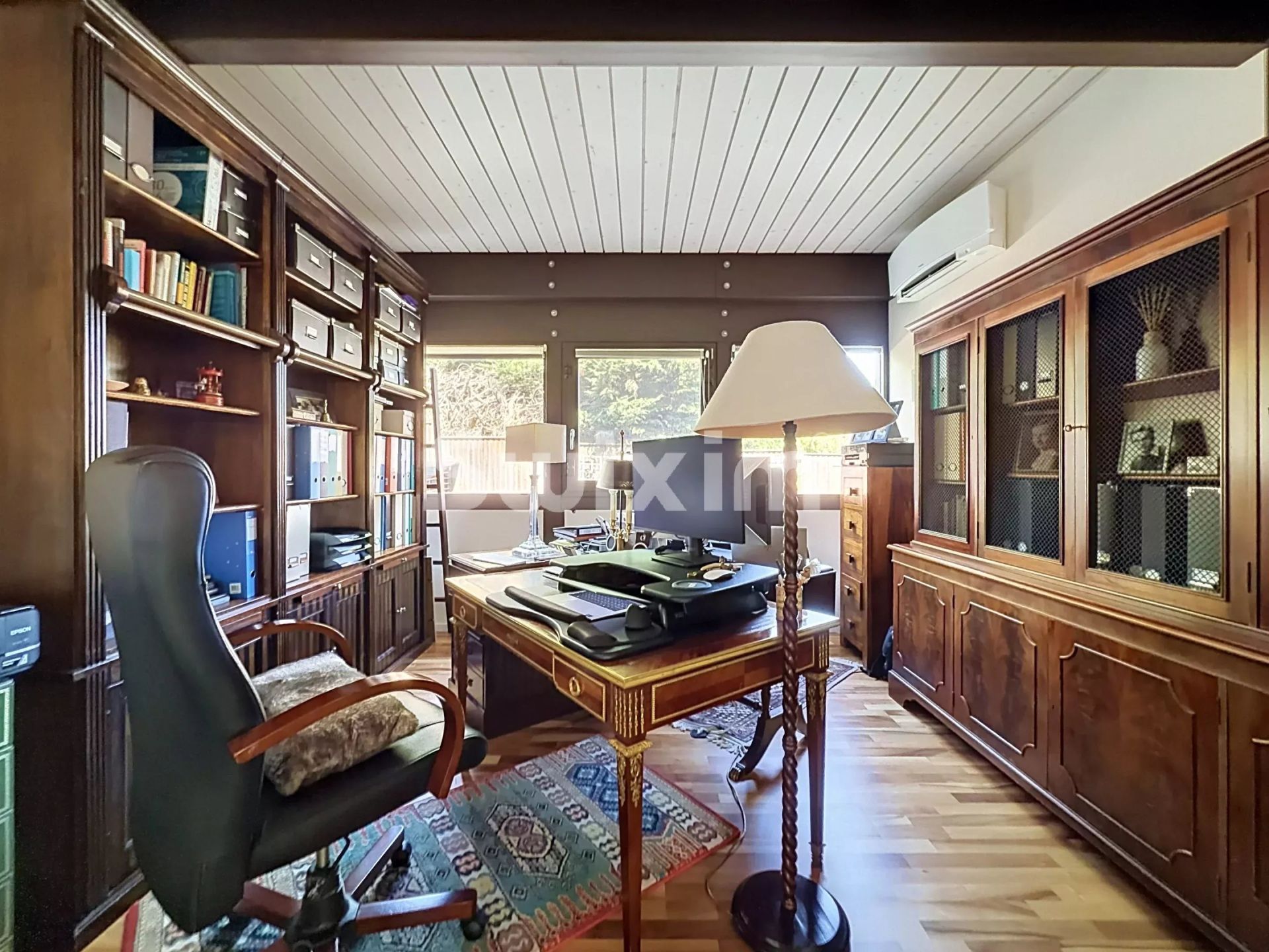 casa 10 Camere in vendita su Divonne-les-Bains (01220)
