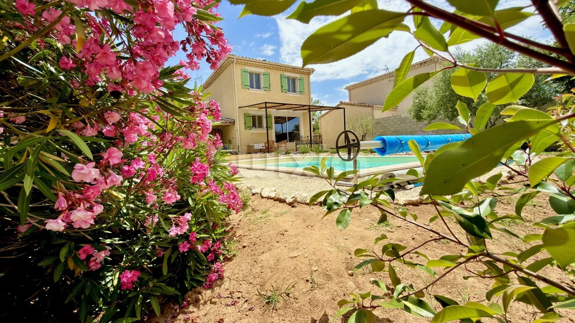 villa 4 Zimmer zum verkauf auf Uzès (30700)