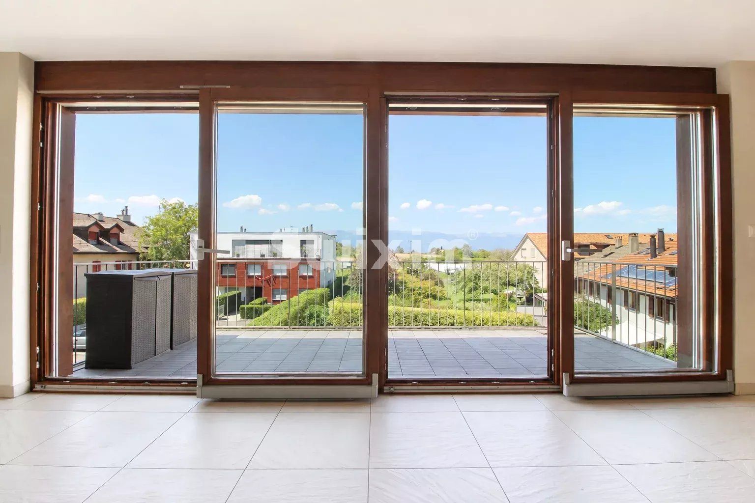 apartamento 5 Salas en venta en Plan-les-Ouates (1228)