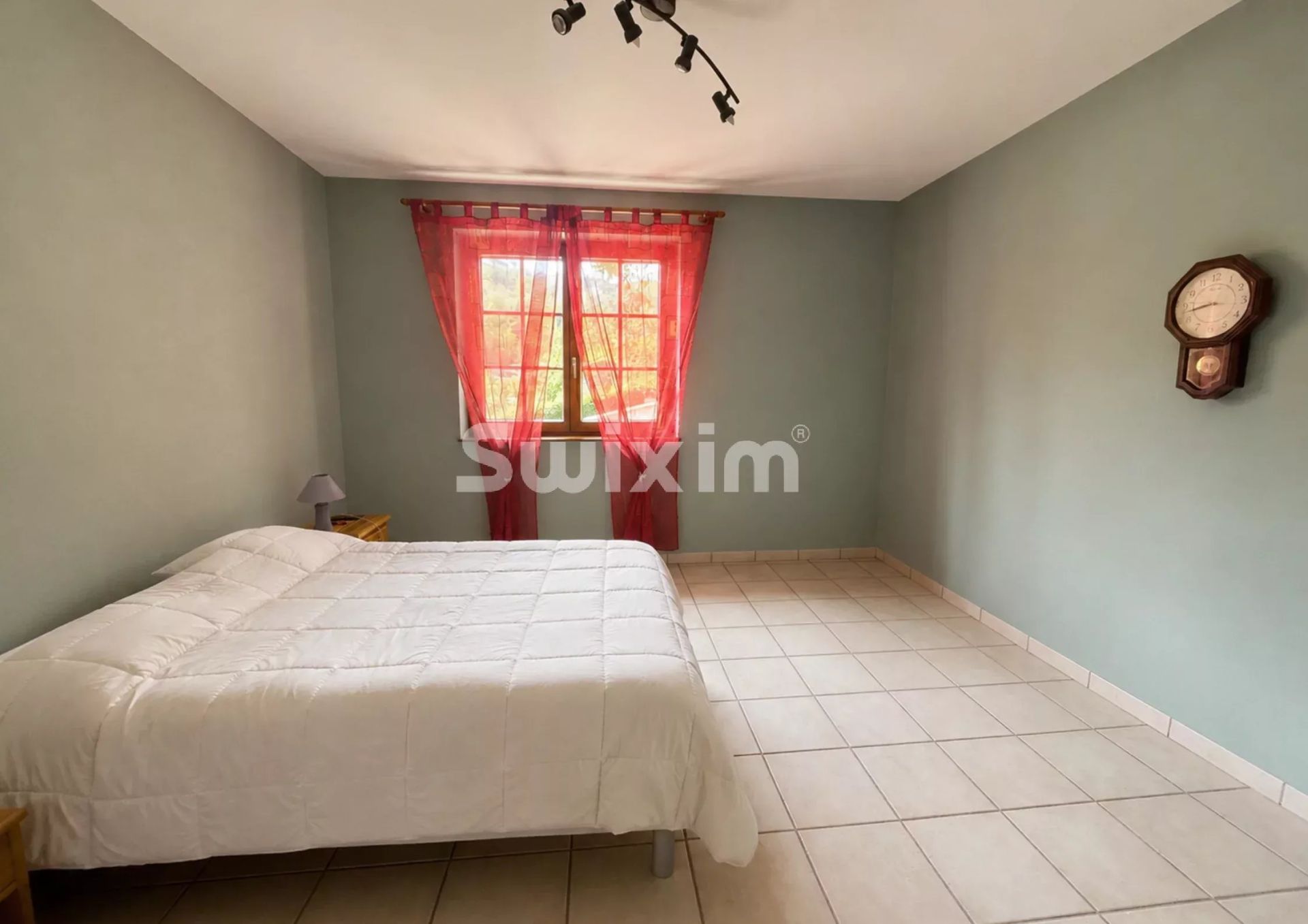 house 6 Rooms for sale on Katzenthal (68230)
