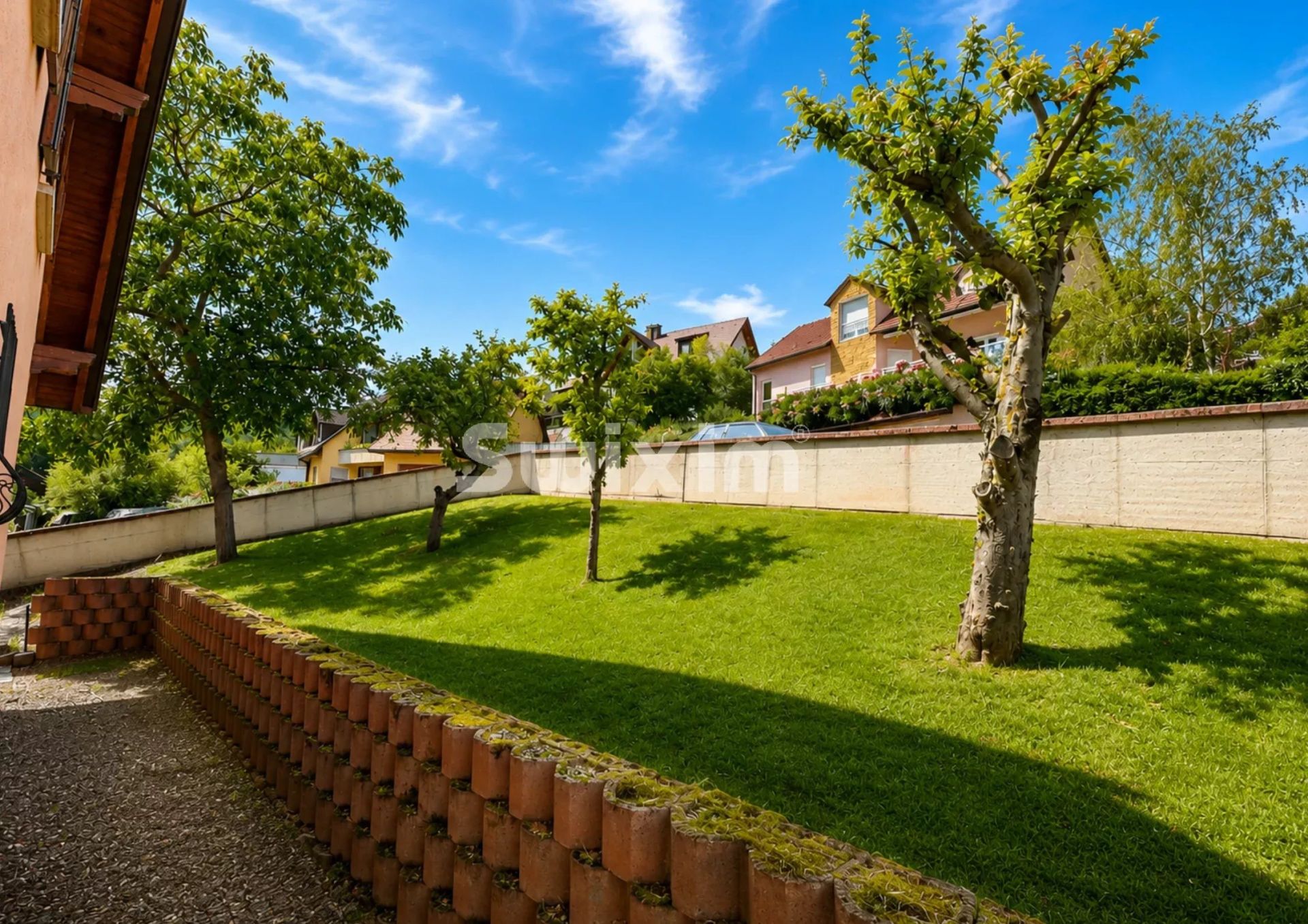 house 6 Rooms for sale on Katzenthal (68230)