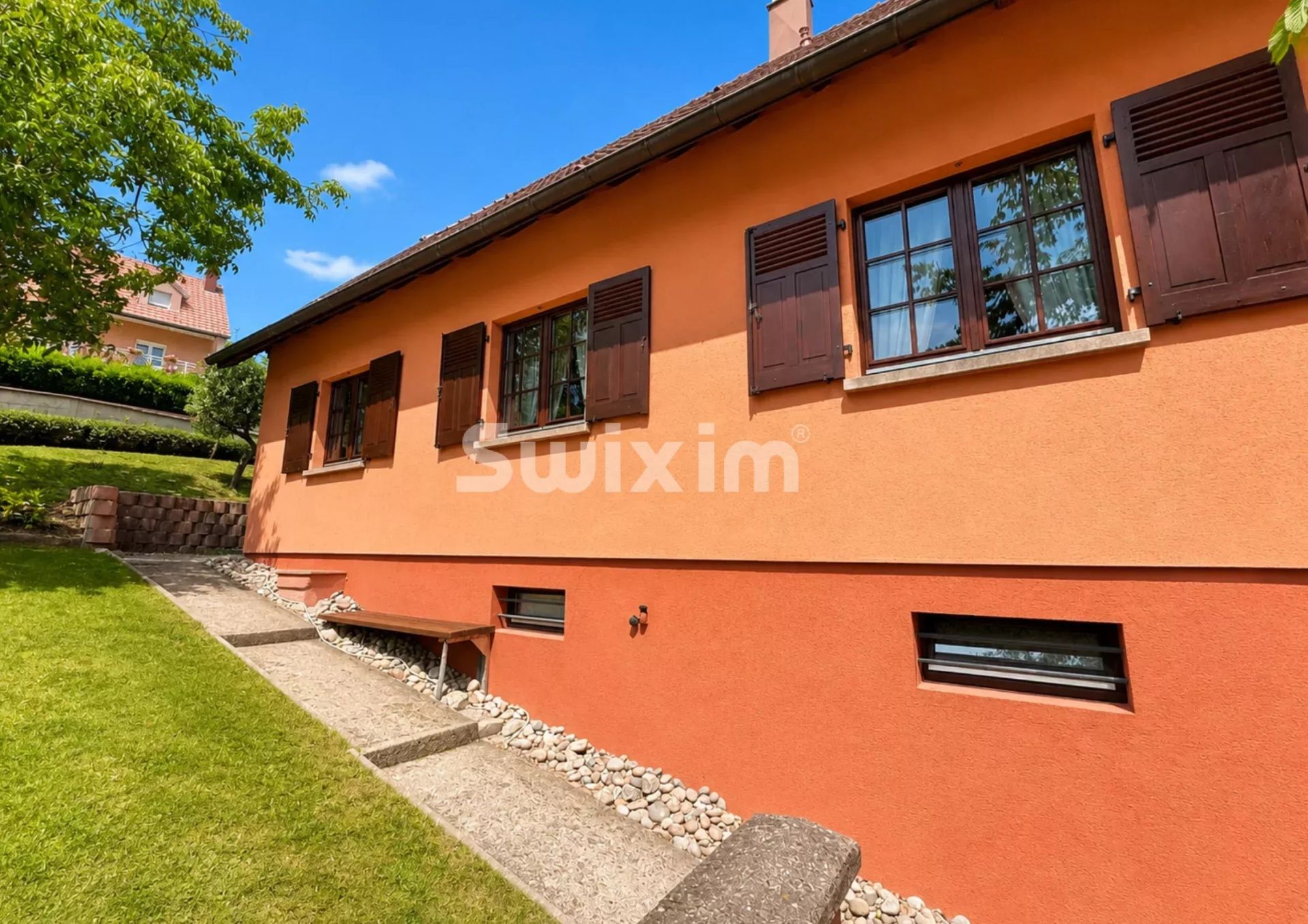 house 6 Rooms for sale on Katzenthal (68230)