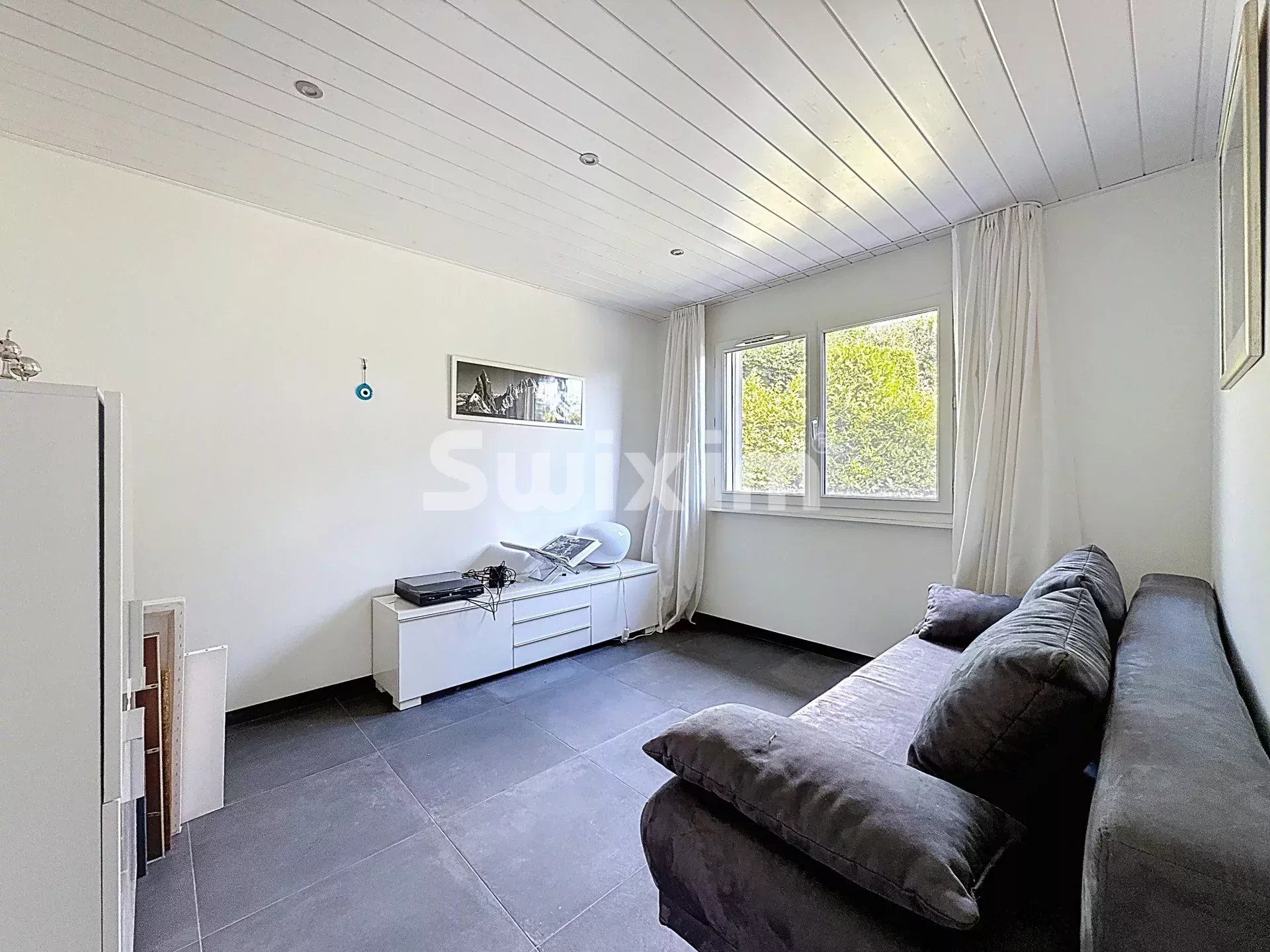 casa 7 Camere in vendita su Divonne-les-Bains (01220)