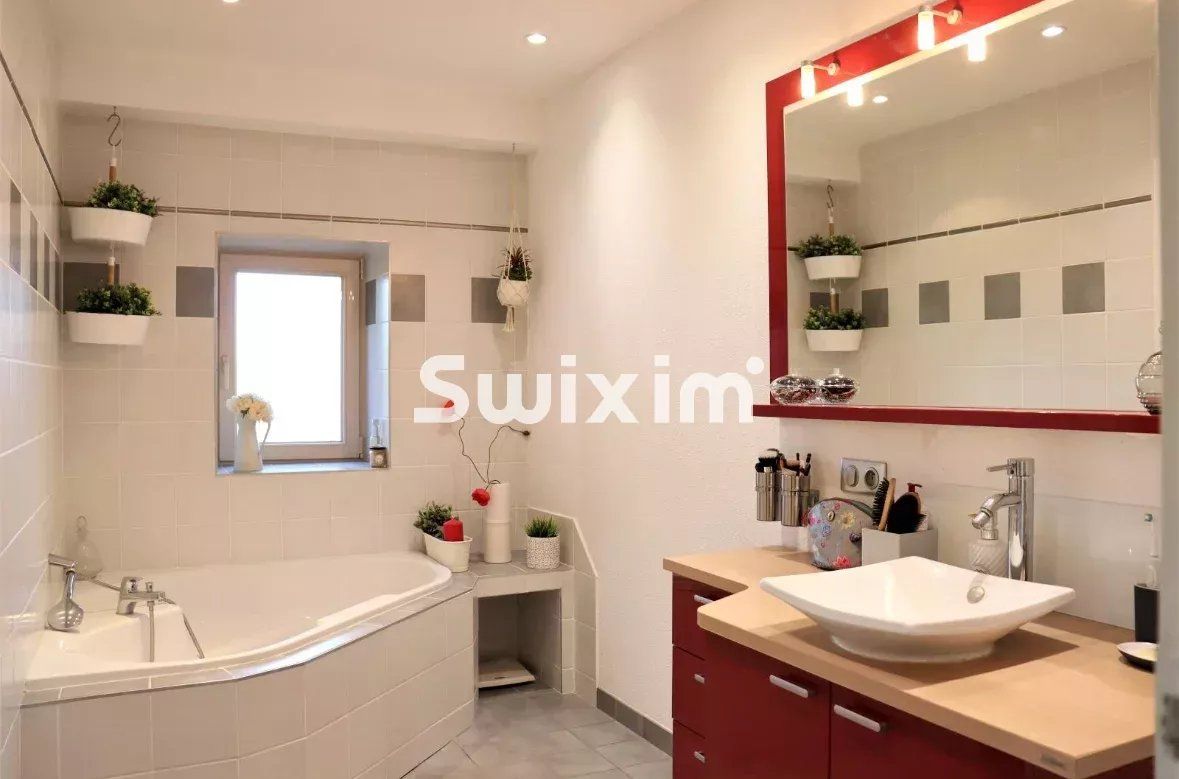 appartamento 3 Camere in vendita su Lons-le-Saunier (39000)