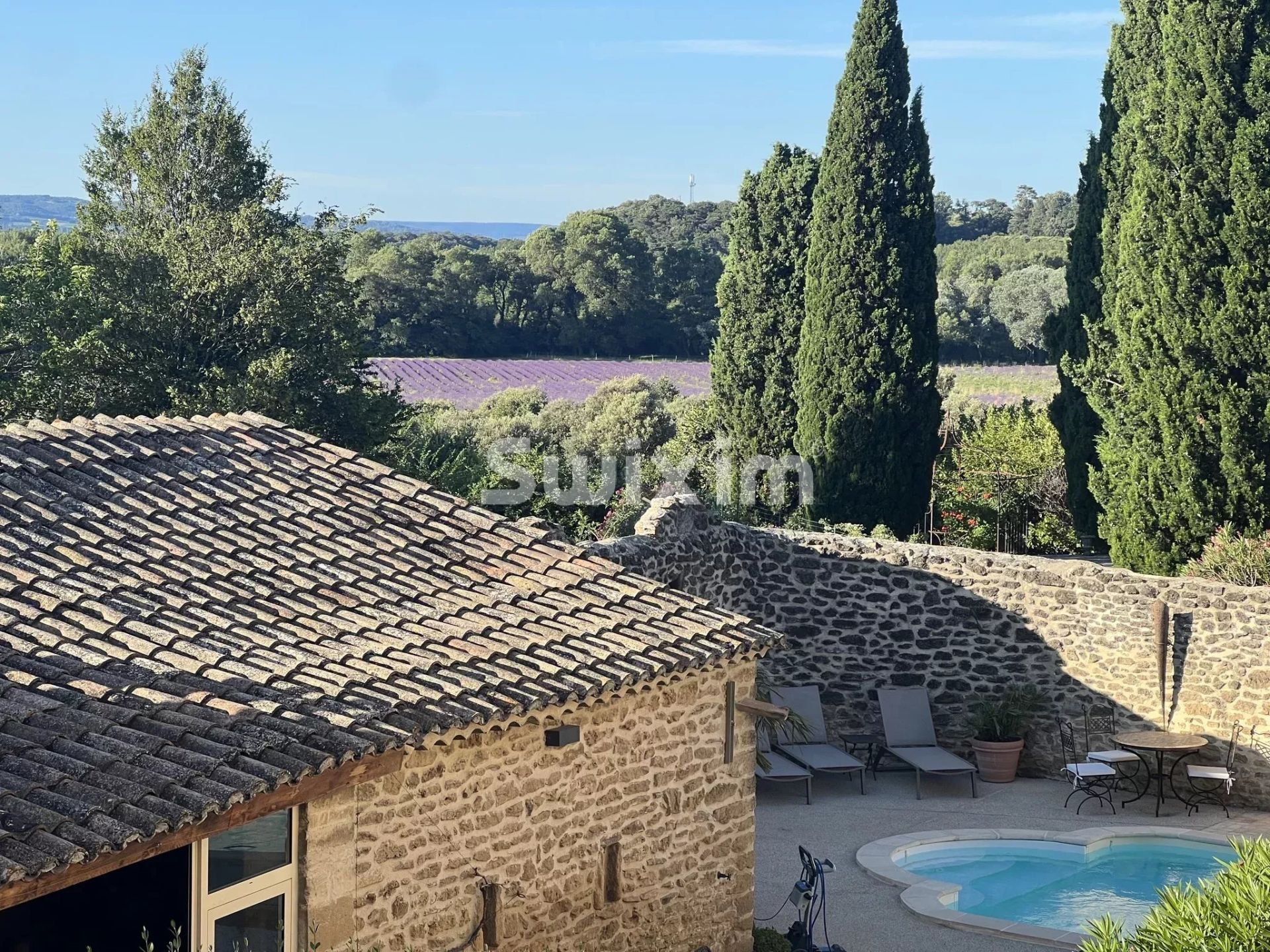 casa 14 Quartos para venda sobre Grignan (26230)
