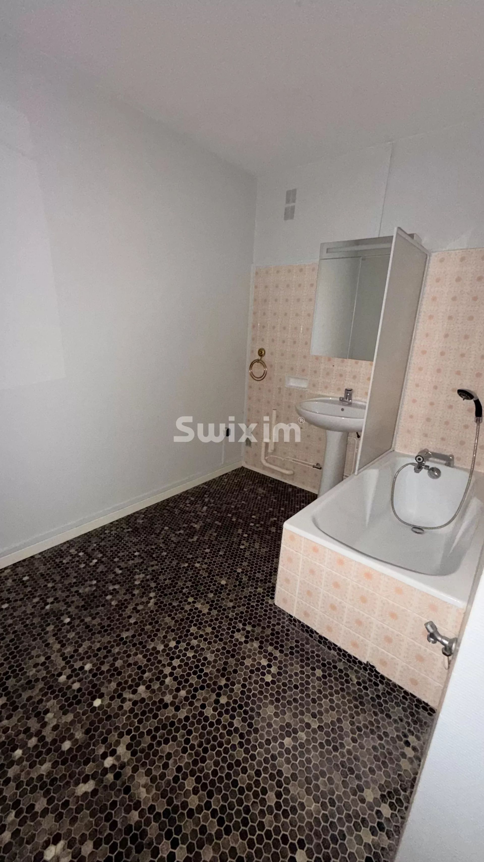 appartamento 4 Camere in vendita su Chenôve (21300)