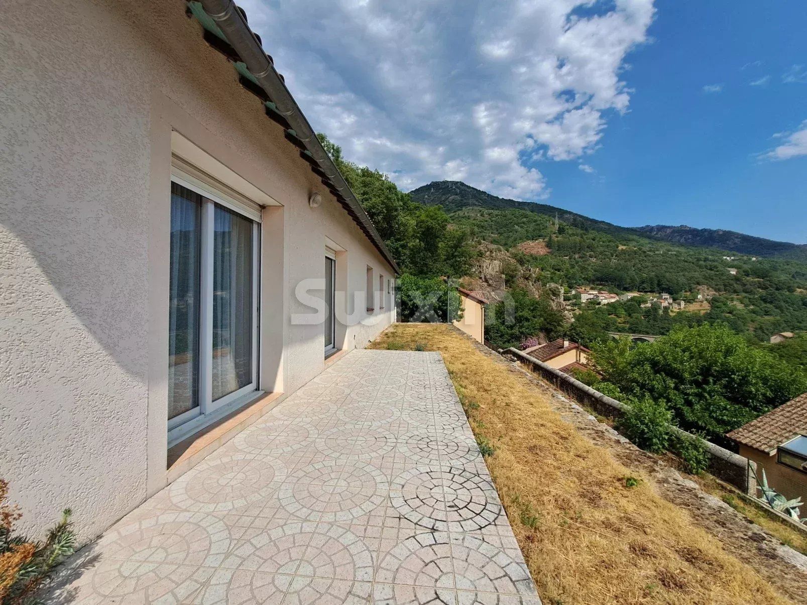 villa 5 Zimmer zum verkauf auf Pied-de-Borne (48800)