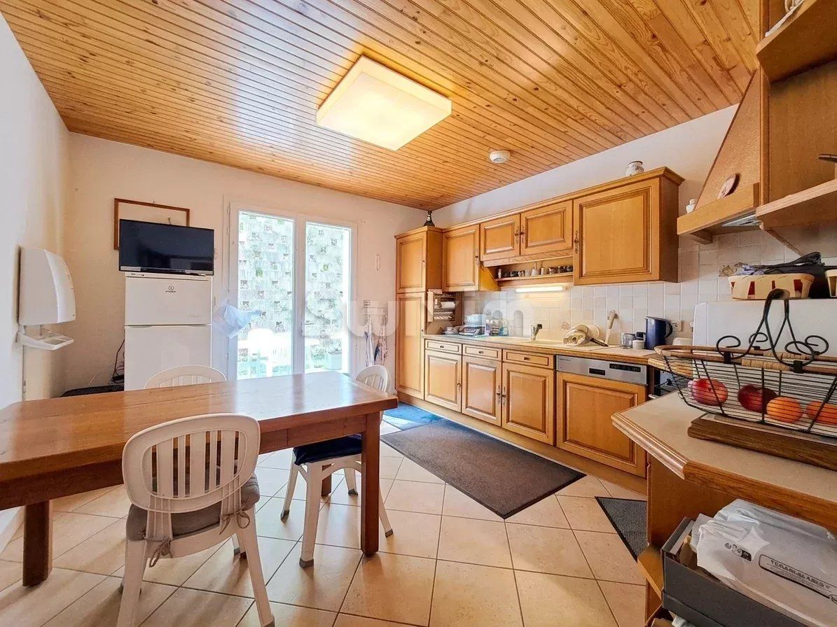 villa 5 Zimmer zum verkauf auf Pied-de-Borne (48800)