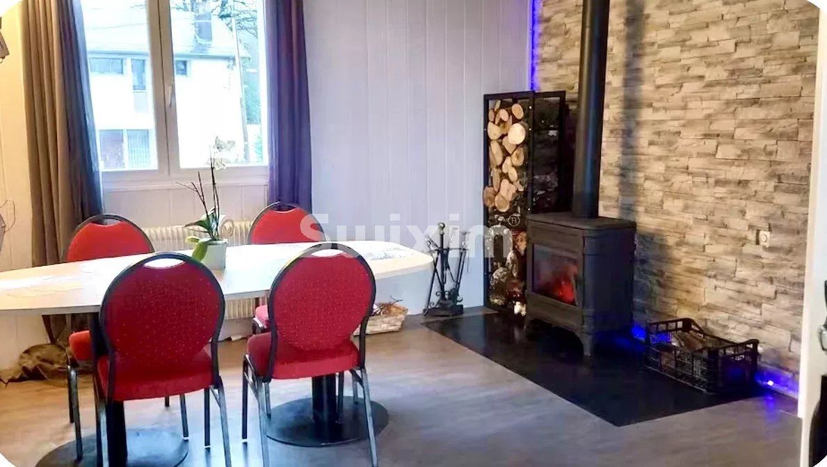 casa 5 Camere in vendita su La Salvetat-sur-Agout (34330)