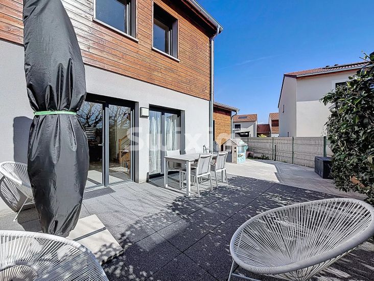 Vente Maison Cessy 4&nbsp;Pièces 90&nbsp;m²