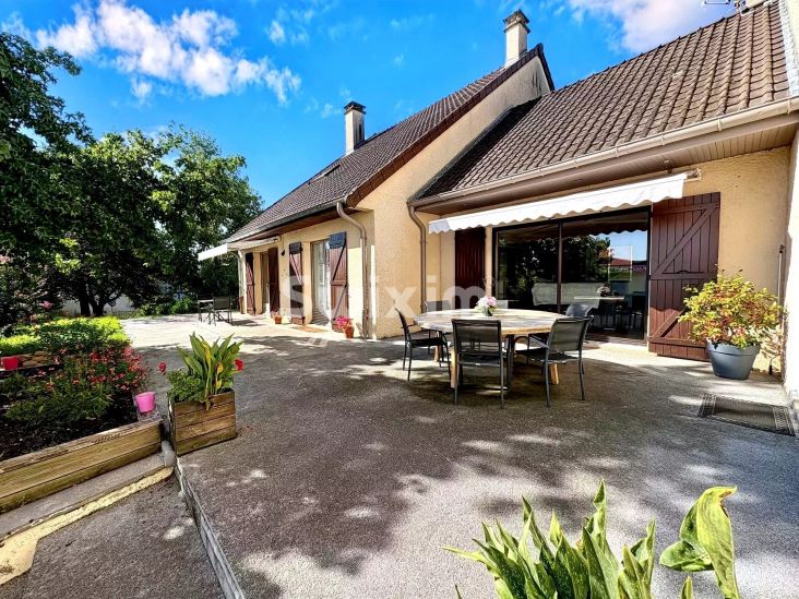 Vente Maison Digoin 11&nbsp;Pièces 357&nbsp;m²