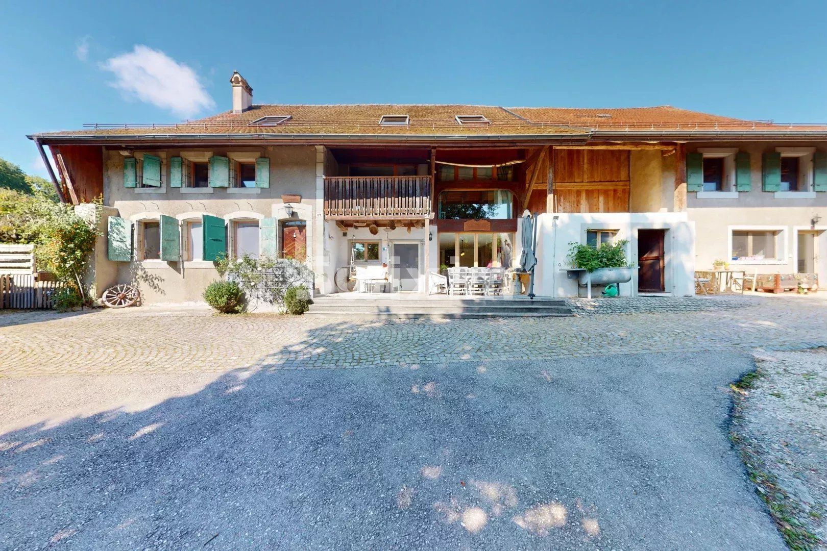 casa 12 Quartos para venda sobre Ropraz (1088)