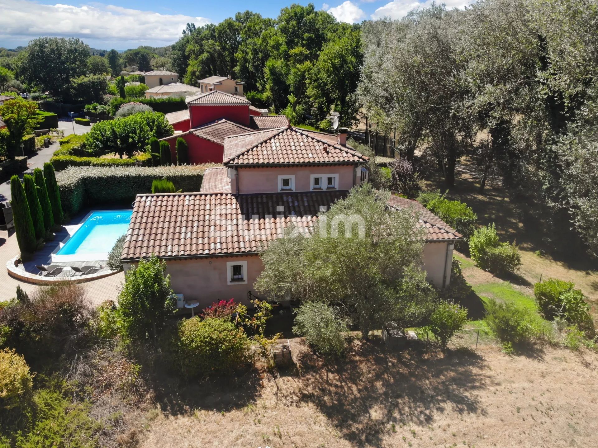 maison 6 Pièces en vente sur Montboucher-sur-Jabron (26740)