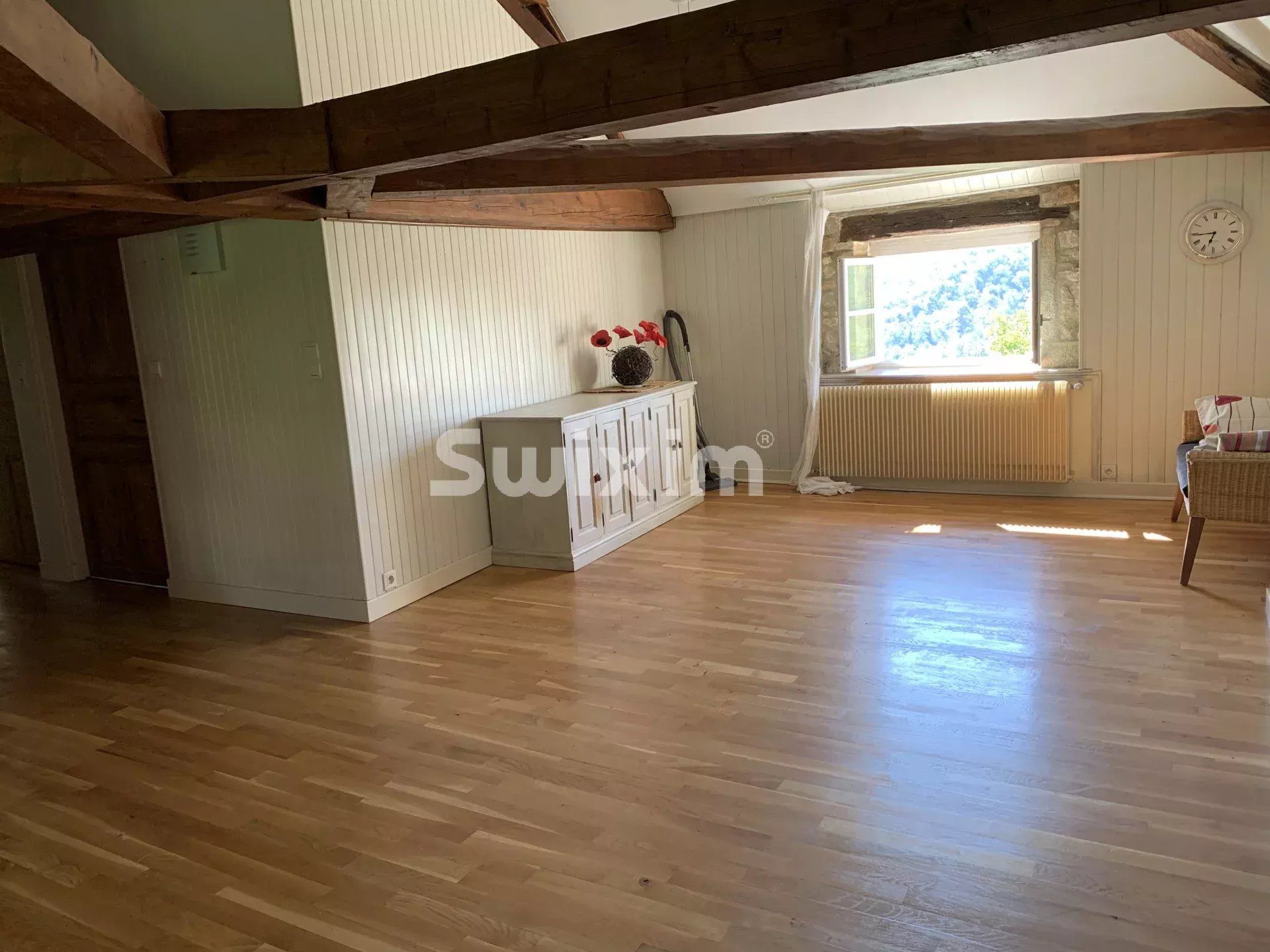 propriété 10 Pièces en vente sur Culles-les-Roches (71460)