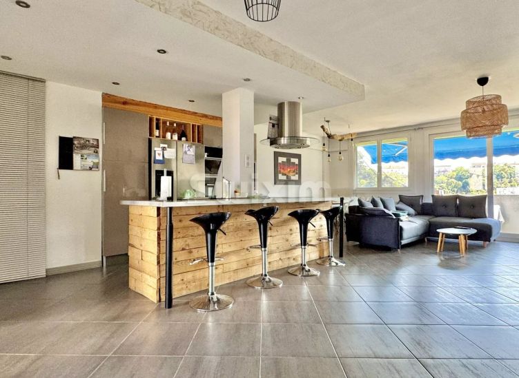 Vente Appartement Alès 3&nbsp;Pièces 79.2&nbsp;m²