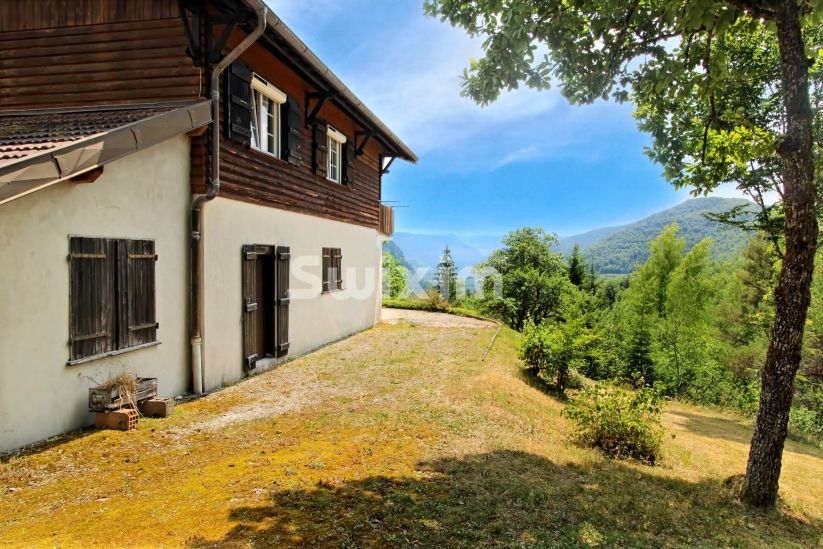 Vente Chalet Saint-Claude 8 Pièces 172 m² — 24