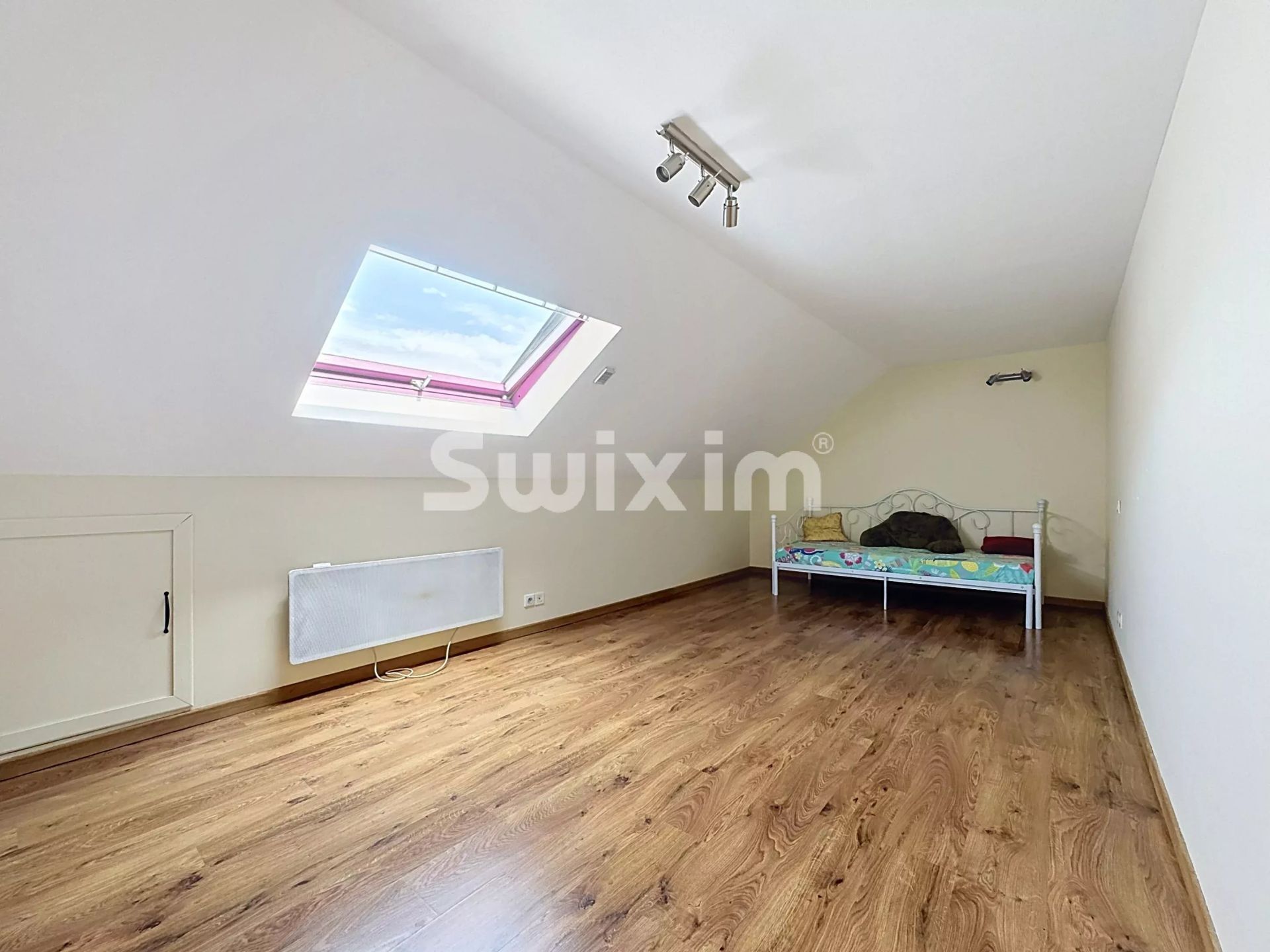 maison 7 Pièces en vente sur Gex (01170)