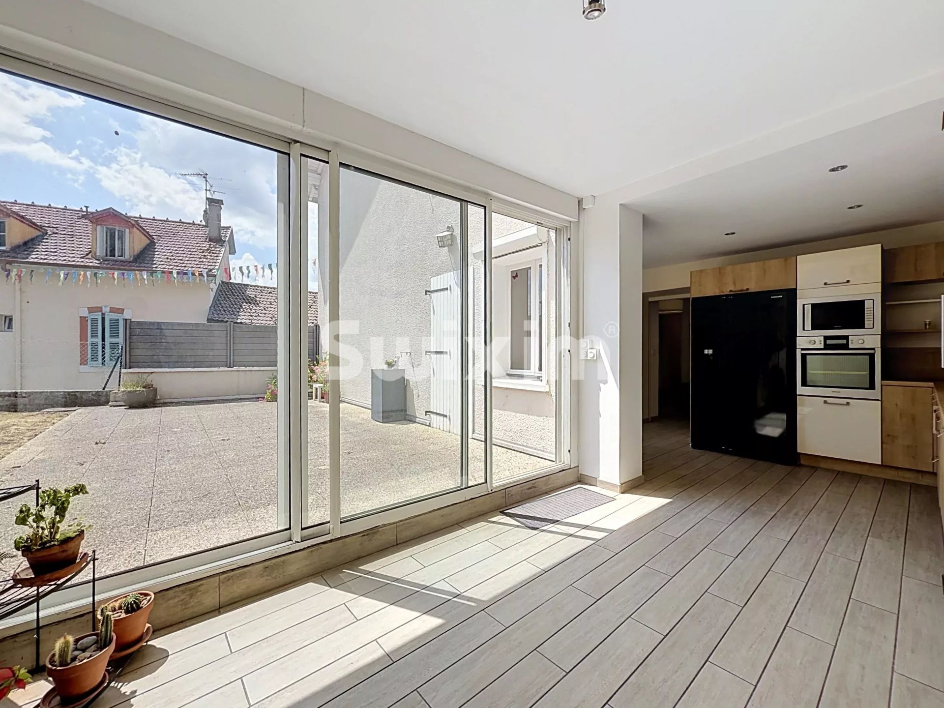 appartamento 4 Camere in vendita su Gex (01170)