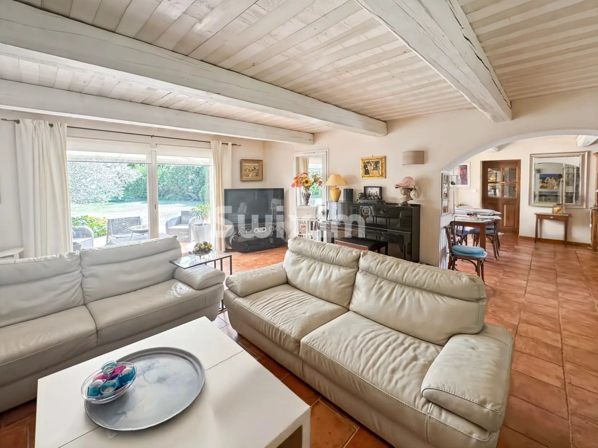 casa 8 Camere in vendita su Montboucher-sur-Jabron (26740)