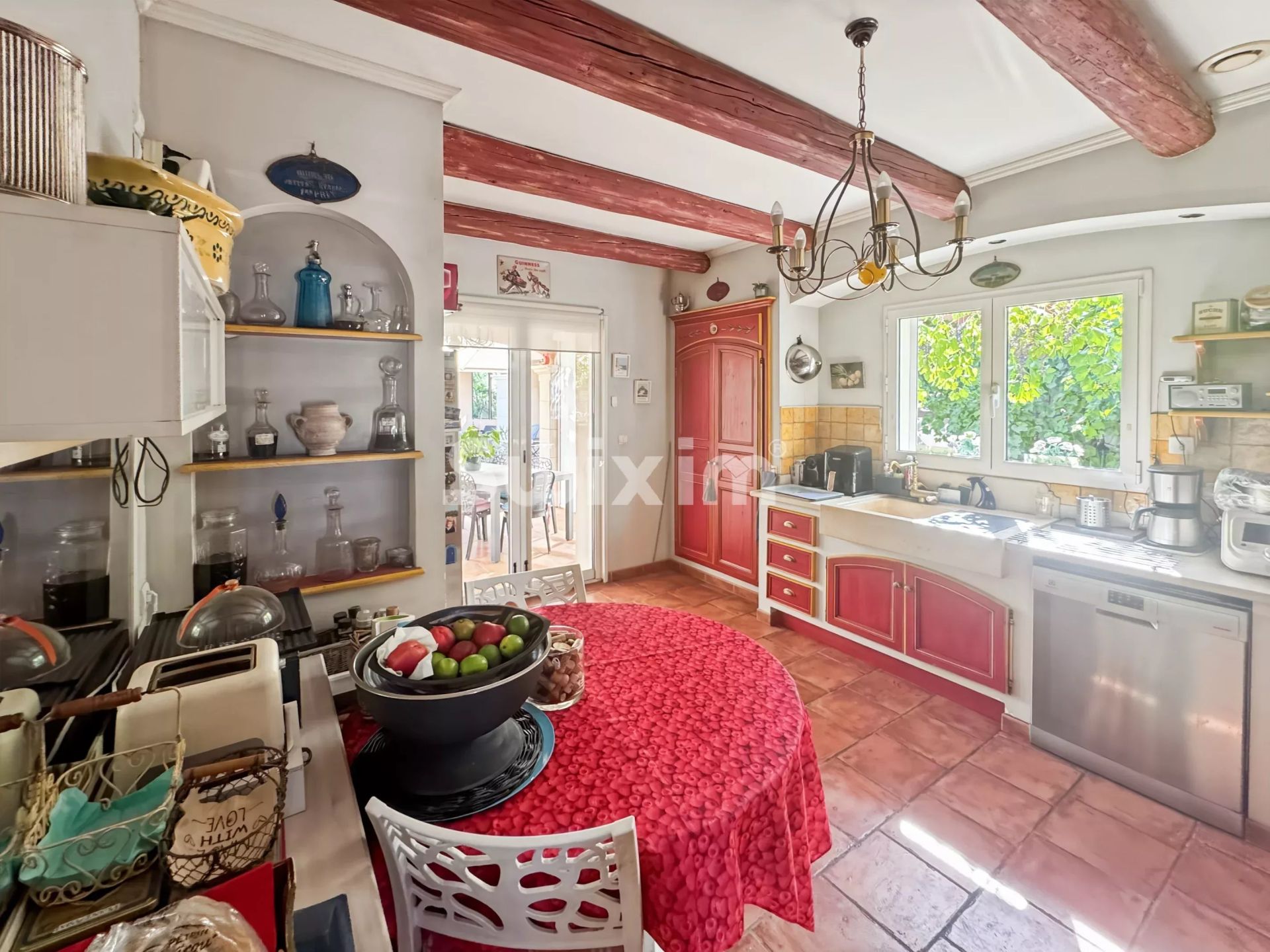 casa 8 Camere in vendita su Montboucher-sur-Jabron (26740)