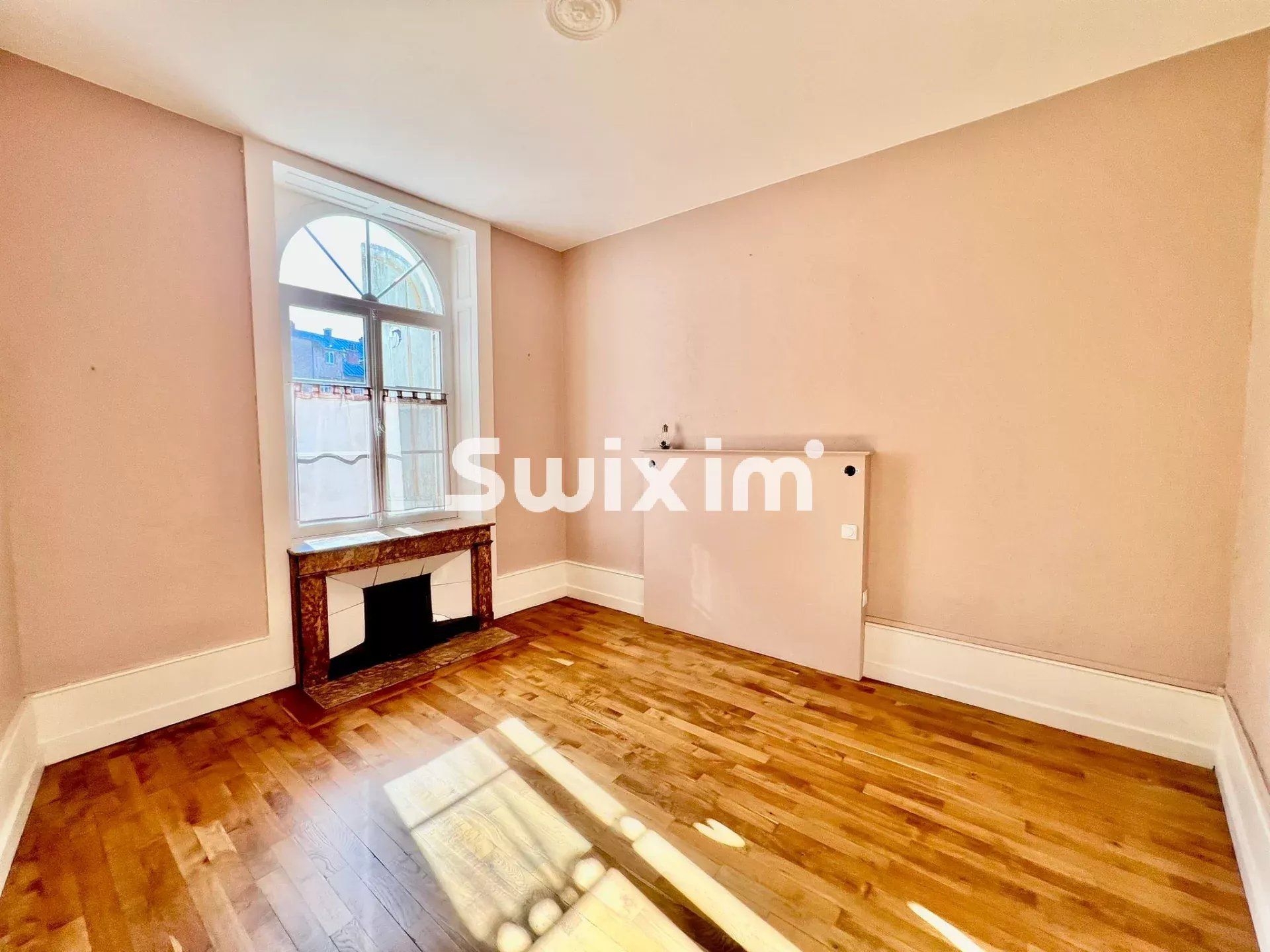 apartamento 4 Quartos para venda sobre Lons-le-Saunier (39000)