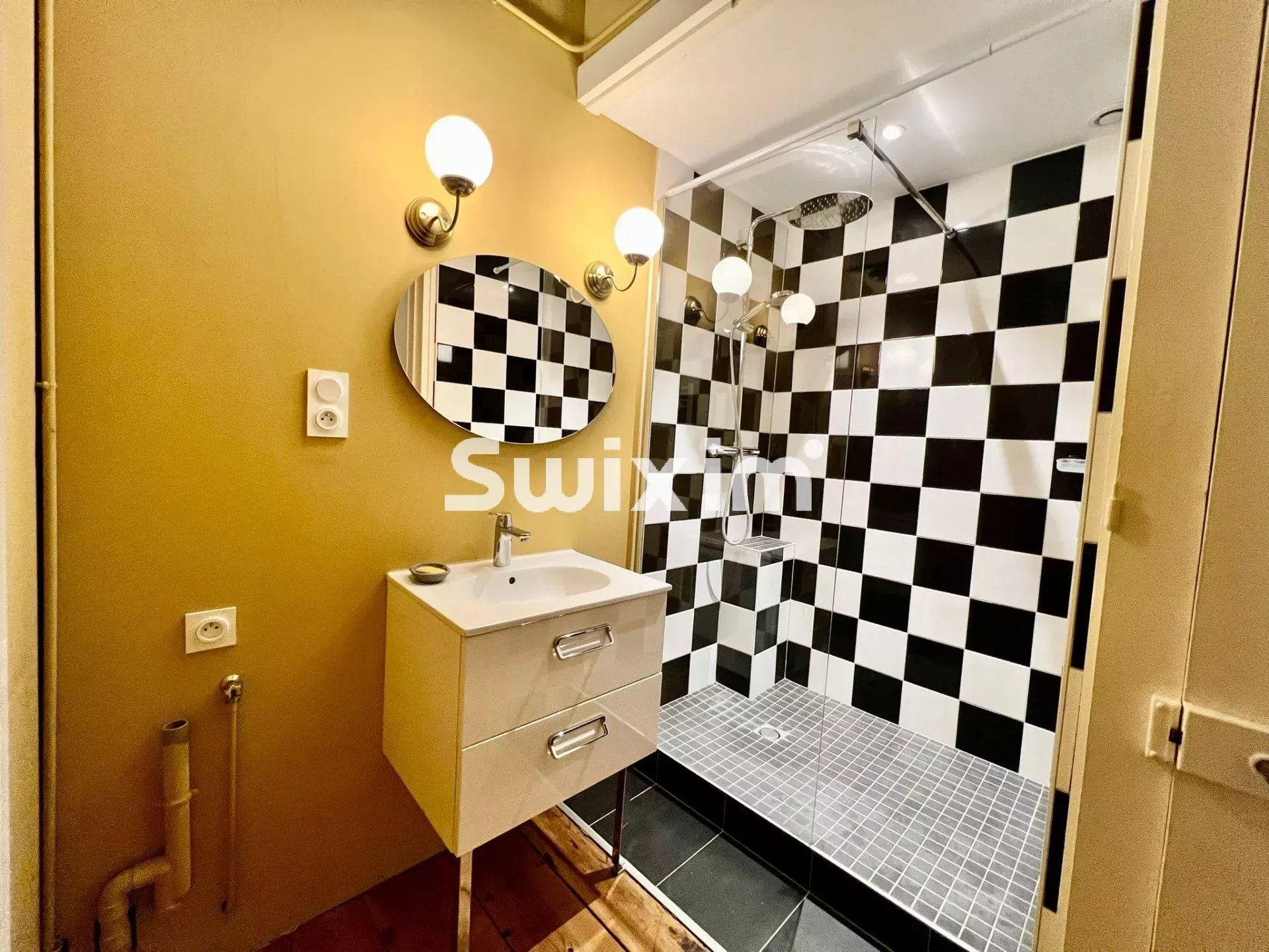 apartamento 4 Quartos para venda sobre Lons-le-Saunier (39000)